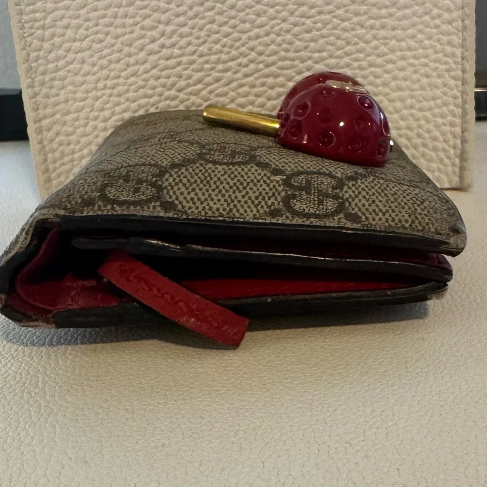 Gucci Brown GG Supreme Canvas Wallet with Red Cherry 3D SALE!! - Picture 11 of 14
